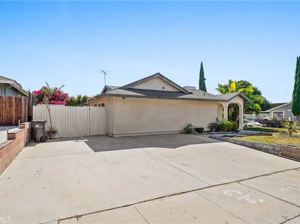 2616 Gates Pl, Simi Valley, CA 93065