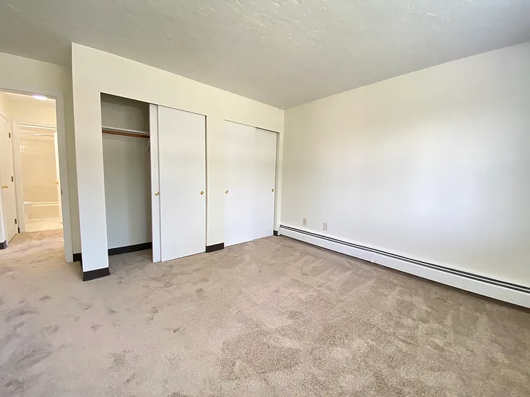 Park View Hills Condominiums — Photo 41