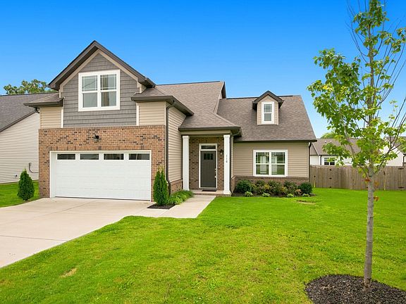 3rd image of 110 Bell Cir