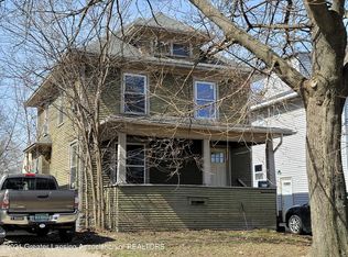 402 Allen St, Lansing, MI 48912