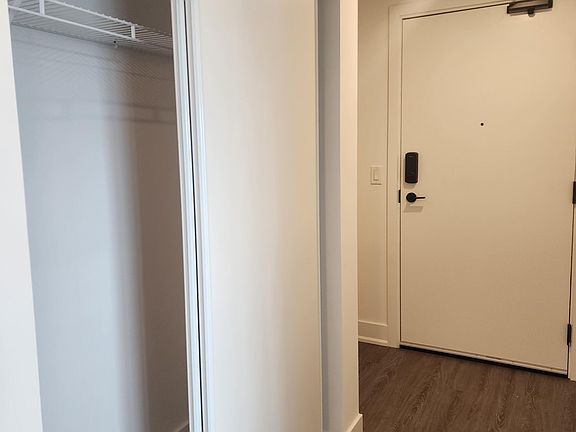 5th image of 575 Conklin Rd #1008