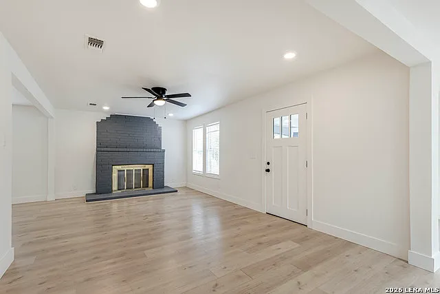1002 Fulton Ave — Photo 3
