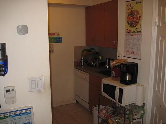 Rented by 18 REALTY | media 59