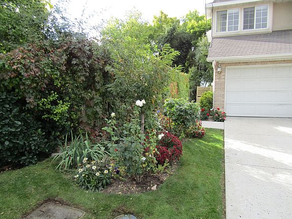 2nd image of 778 E Scott Ave