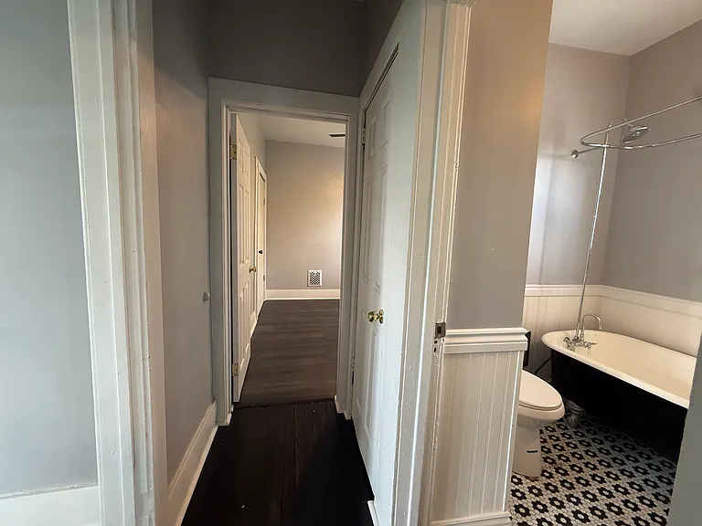 4839 Helen St — Photo 18
