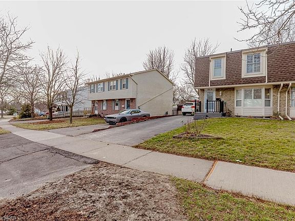 4th image of 262 Northlake Dr #A