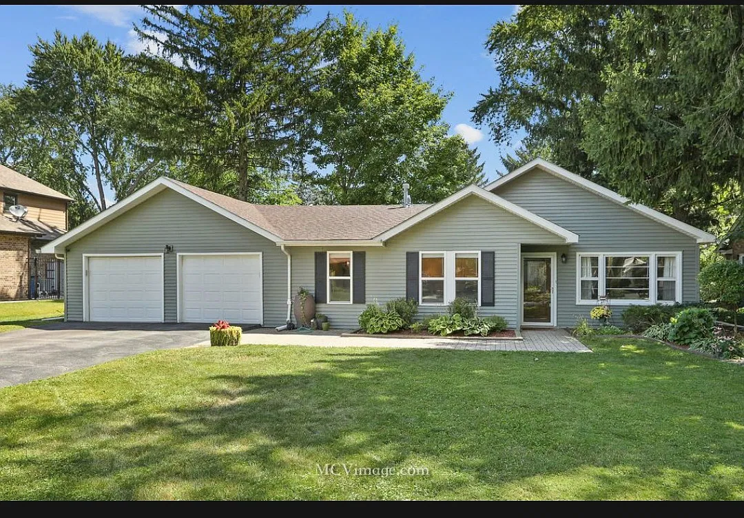 3 bed, 1658 sqft, $2,650 — Photo 1