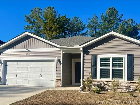 335 E 7th Ave, Raeford, NC 28376