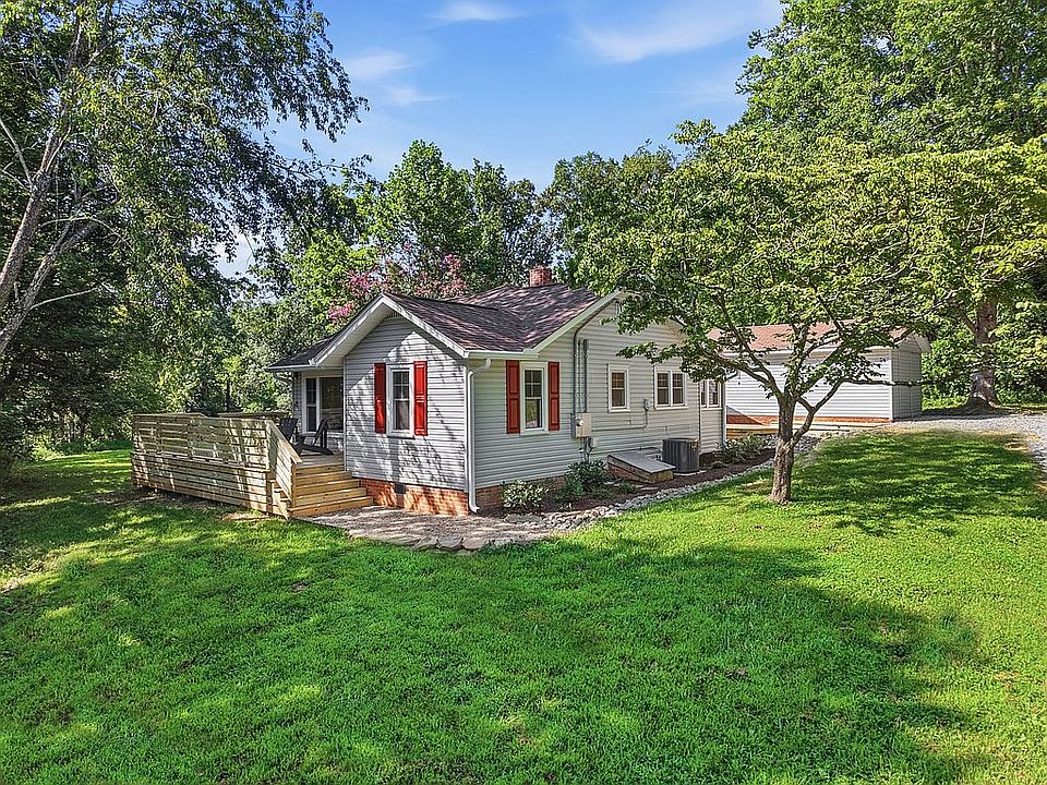 1st image of 156 Moore Hill Ln