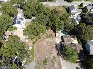 82 Cornell Dr, Manahawkin, NJ 08050