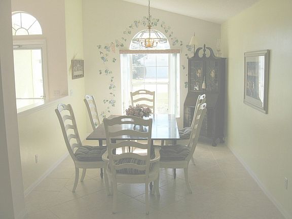 Dining Rm