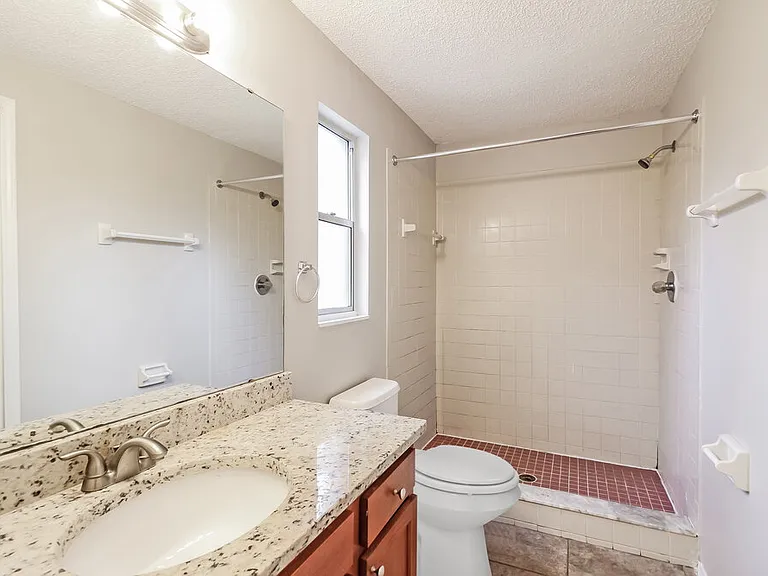 8244 Yolanda Ct — Photo 11