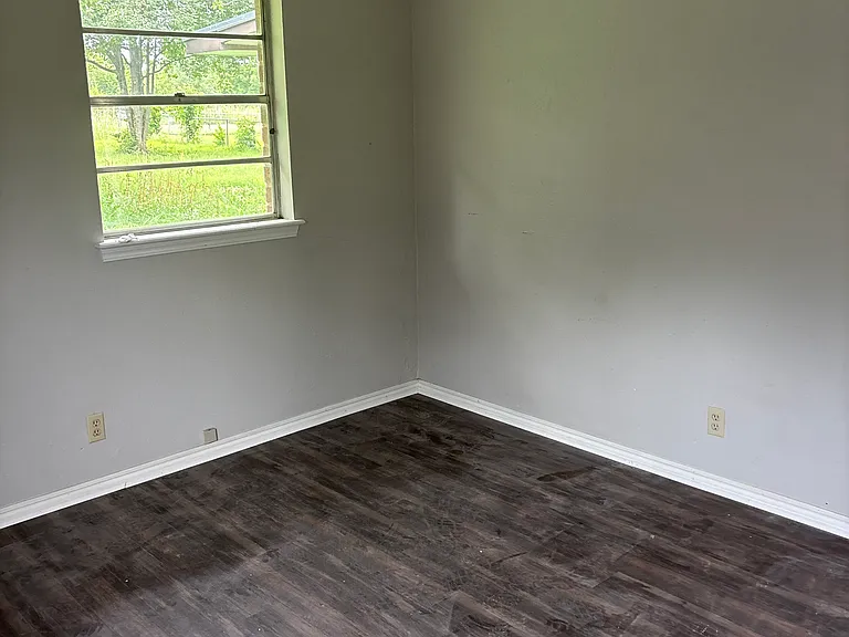 1505 N Indian Meridian Rd — Photo 12