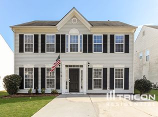 712 Wilderness Trail Dr, Charlotte, NC 28214