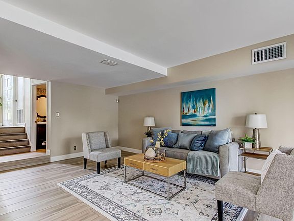 4th image of 6190 Lake Lugano Dr