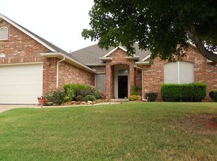 3513 N Battle Creek Dr, Broken Arrow, OK 74012