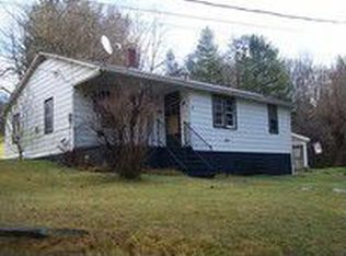 154B E View St, Galax, VA 24333