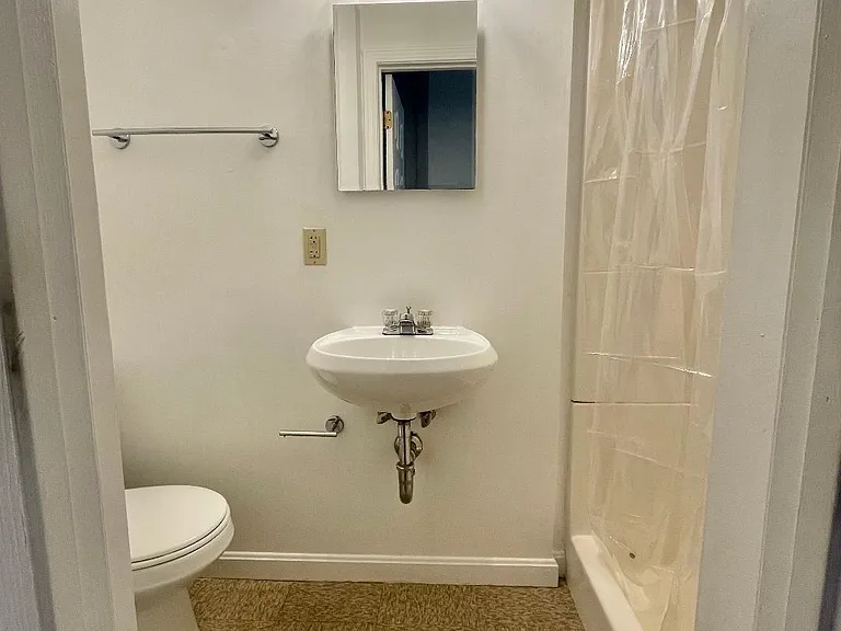 1061 Beacon St #11 — Photo 4