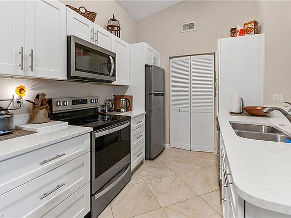 4th image of 2226 Arbour Walk CIR #1921