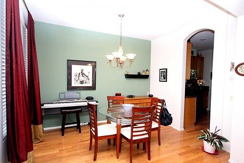 3rd image of 36561 Clemenceau Dr