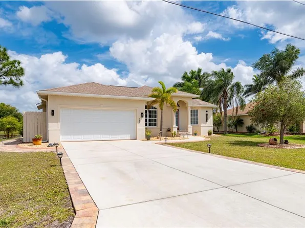 380 Concordia St, Punta Gorda, FL 33983