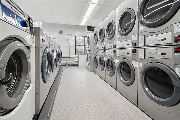 Sold by P R O Links Realty Inc | media 20