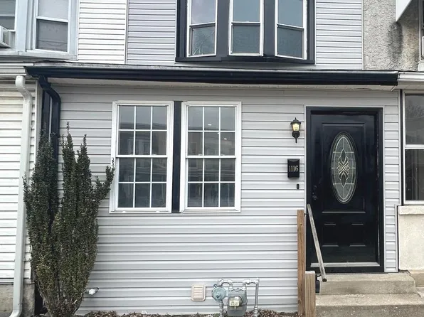 1116 Green St, Marcus Hook, PA 19061