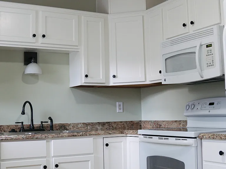 4912 Seabrook Ct — Photo 14