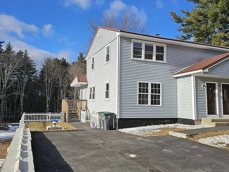 1230 Smyth Rd #2 — Photo 25