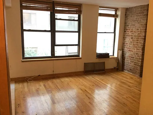 Rented by Living New York | media 52