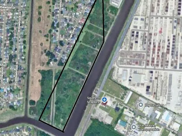 Timber Ridge St, Belle Chasse, LA 70037