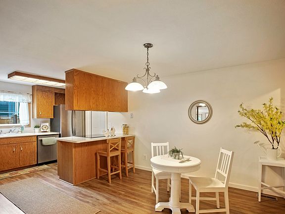 5th image of 19313 78th St E