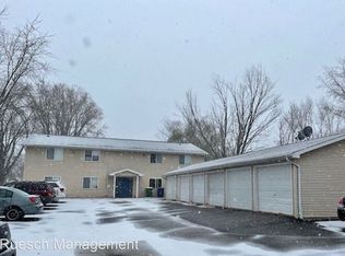 1154 Stuart St, Green Bay, WI 54301