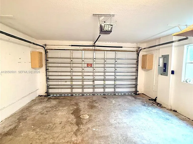 11504 SW 152nd Ct — Photo 11