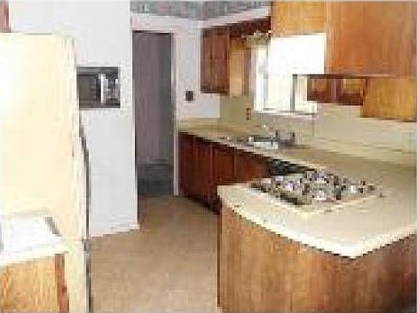 3rd image of 5300 Woodmoor Dr