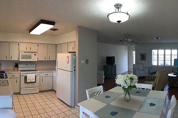 5th image of 182 Annapolis Ln