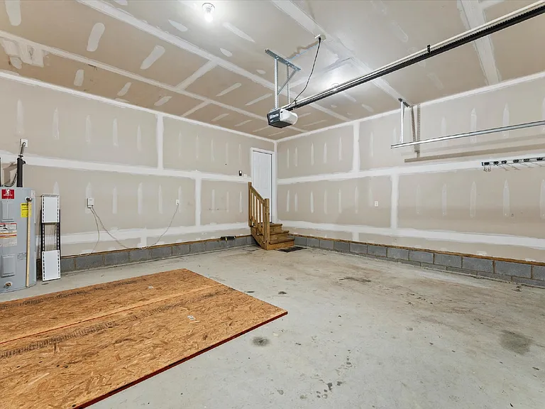 5701 Hereld Green Dr — Photo 13