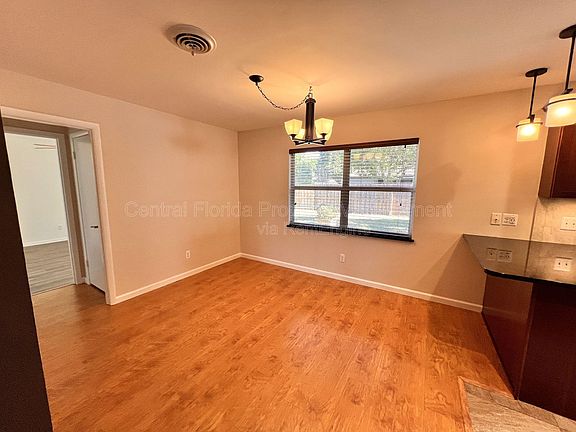 5th image of 807 Morocco Ave