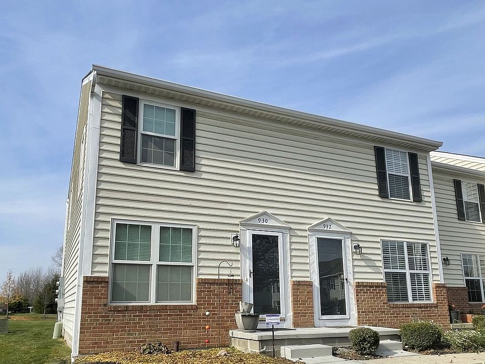 1st image of 932 Charleston Way Dr