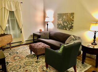 6 Elm St APT 6, Hallowell, ME 04347