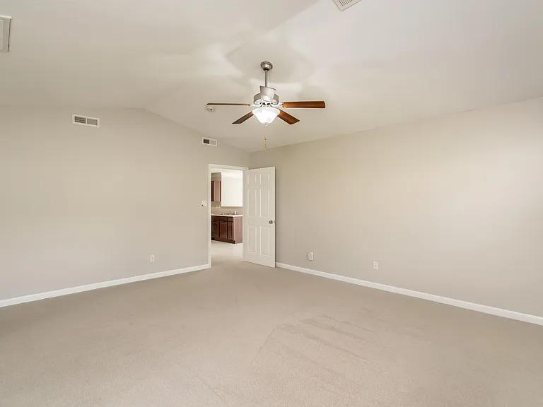 1418 Caribou Ln — Photo 22