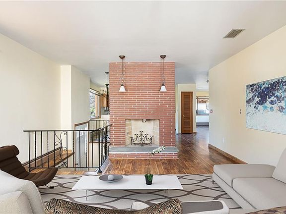 3rd image of 674 Fruit Hill Ave