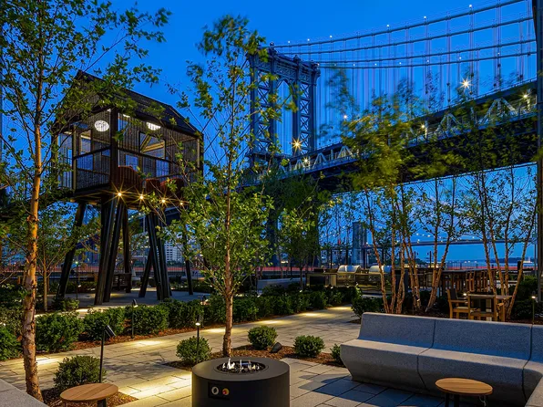 252 South Street image 32 of 36