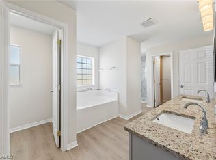 18251 Beauty Berry Ct, Lehigh Acres, FL 33972