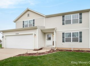 7549 Red Cedar Dr NE, Cedar Springs, MI 49319