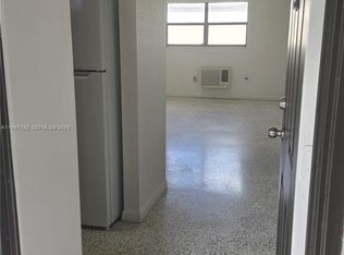 142 SW 18th Ave APT 30, Miami, FL 33135