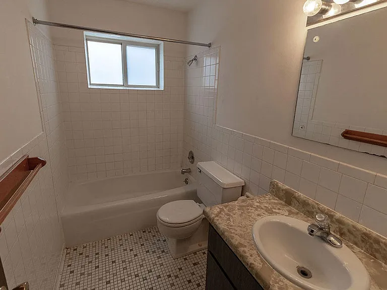 2908 Leeway Dr #D — Photo 14