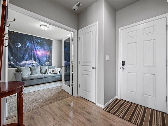 3rd image of 5612 Chapel Hill Blvd