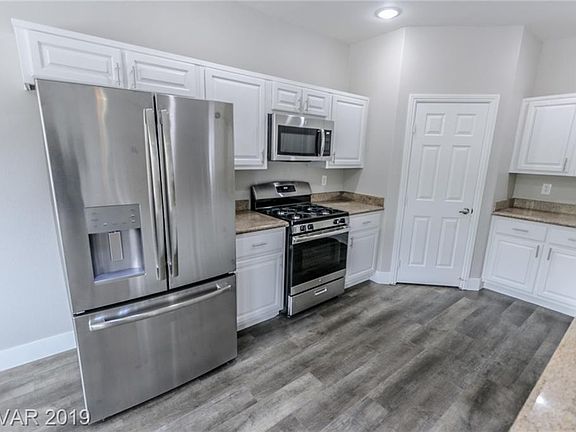 2nd image of 8879 Keywood St