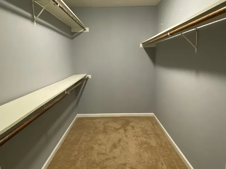 3827 Cavalier Dr — Photo 11